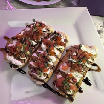 Fiori - Tomato and goat cheese bruschetta - Lounges Near Me - Knoxville, Tennessee