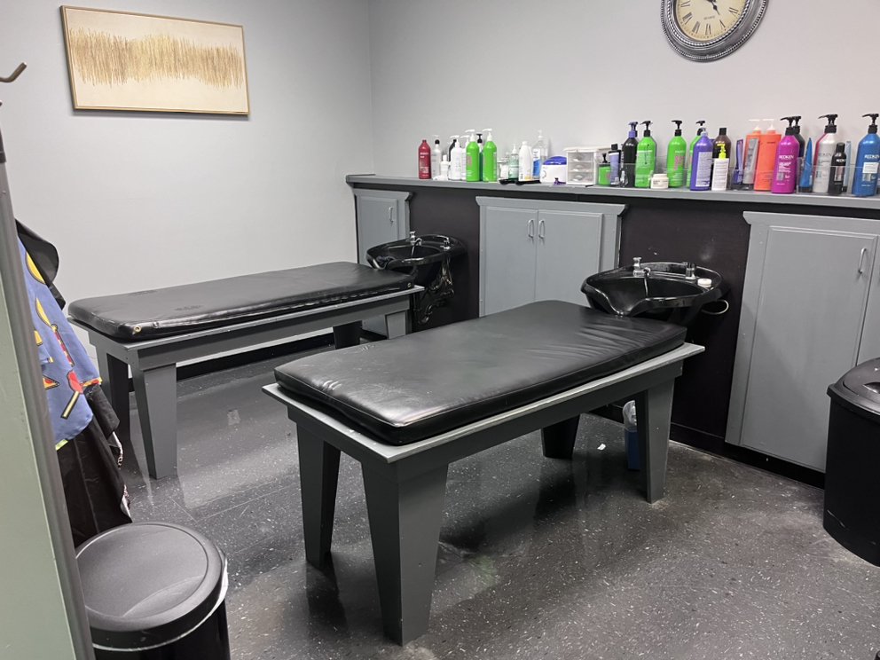 THE HAIR BAR Updated October 2024 917 Memorial Dr E, Ahoskie, North