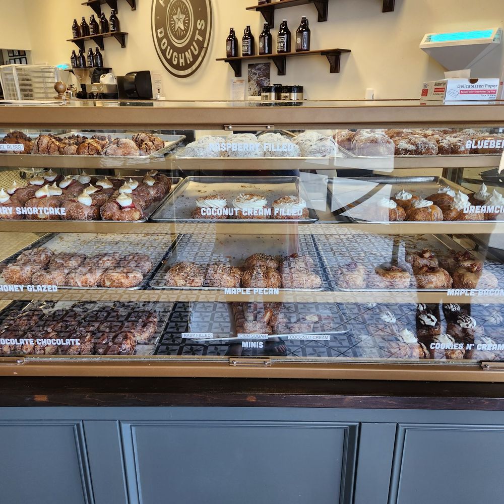 Parlor Doughnuts - Coffee & Tea Near Me - Huntsville, Alabama Parlor Doughnuts - Coffee & Tea Near Me - Huntsville, Alabama