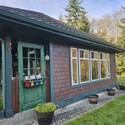 Harley Exteriors - Exterior view of new Sunroom Windows