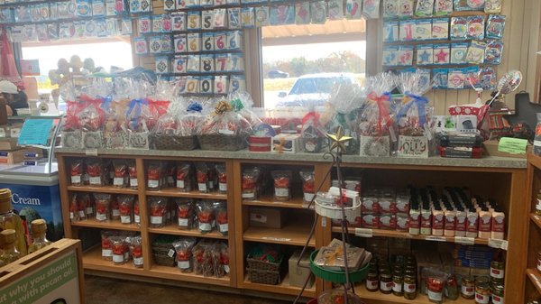 Gilbert Pecan Co by null