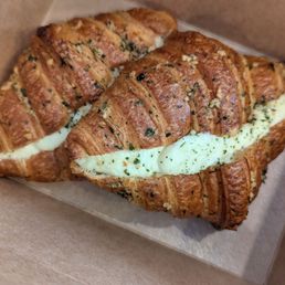 Garlic Cheese Bread