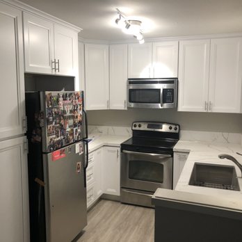 Heller Construction - My family's new kitchen! A complete 180° from my old kitchen. Amazing! The picture doesn't do it justice! - General Contractors Near Me - San Diego, California