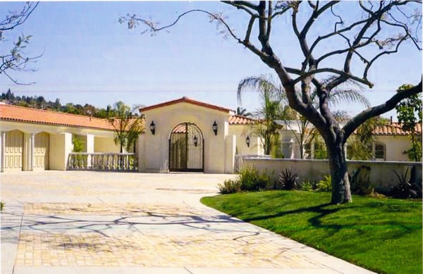 Allied Coastal Roofing & Building Logo