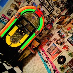 Kokomo's 50's Diner - A lil view in the inside
