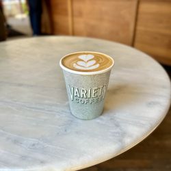 Variety - Cappuccino with almond milk