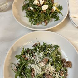 Muddled Thyme - Arugula salad- yummy!