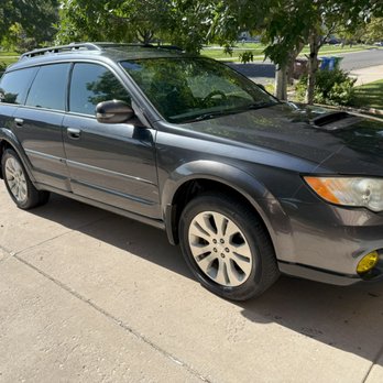 Auto-Glow Detailing - Exterior on this '08 feels like glass after the clay bar treatment - Auto Detailing Near Me - Loveland, Colorado Auto-Glow Detailing - Exterior on this '08 feels like glass after the clay bar treatment - Auto Detailing Near Me - Loveland, Colorado