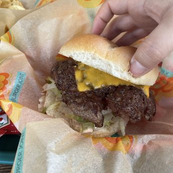Eats Burgers - Burgers Near Me - Fredericksburg, Virginia Eats Burgers - Burgers Near Me - Fredericksburg, Virginia