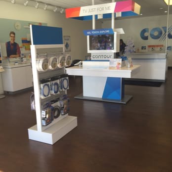 Cox Authorized Retailer - Store interior - Internet Service Providers Near Me - Glendale, Arizona