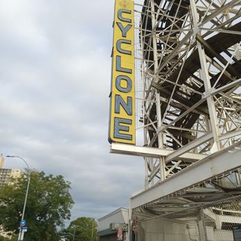 Luna Park - Amusement Parks Near Me - Brooklyn, New York