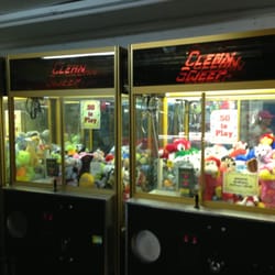 Brian Hatt Flea Market Sales - The claw!