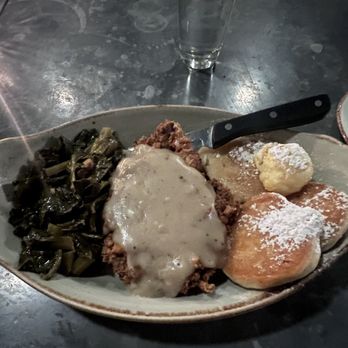 The Ice Plant - Fried chicken and hoecake - Cocktail Bars Near Me - St. Augustine, Florida