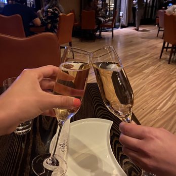 Yellowtail Japanese Restaurant & Lounge - Champagne - Japanese Near Me - Las Vegas, Nevada