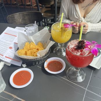 Lobera - Margaritas, chips and salsa - Mexican Near Me - Raleigh, North Carolina Lobera - Margaritas, chips and salsa - Mexican Near Me - Raleigh, North Carolina