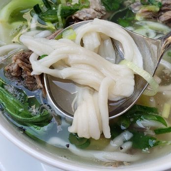 dan modern chinese - oxtail beef noodle soup: clumpy noodles - Dim Sum Near Me - Pasadena, California dan modern chinese - oxtail beef noodle soup: clumpy noodles - Dim Sum Near Me - Pasadena, California