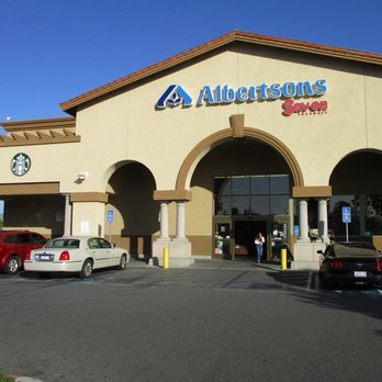 Albertsons - front: Albertsons - Grocery Near Me - Tustin, California