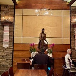 Nice atmosphere in Ziree restaurant Nice atmosphere in Ziree restaurant