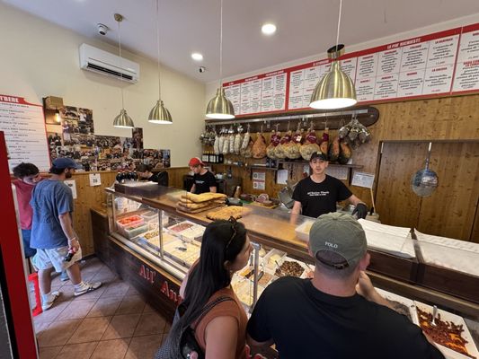 All'Antico Vinaio by null