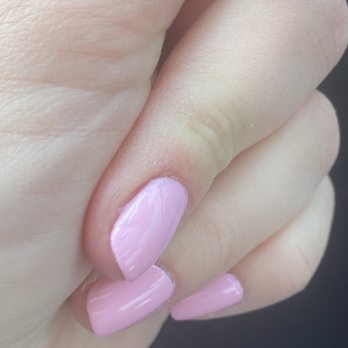 L. Lovely Nails - Nail Salons Near Me - Arlington Heights, Illinois