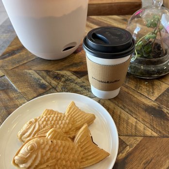 Project Bloom Coffee - Taiyaki, Lavender Latte - Coffee & Tea Near Me - Los Angeles, California Project Bloom Coffee - Taiyaki, Lavender Latte - Coffee & Tea Near Me - Los Angeles, California