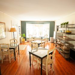Yellow House Bed & Breakfast