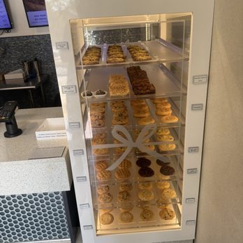 Tiff's Treats Cookie Delivery - Desserts Near Me - Austin, Texas Tiff's Treats Cookie Delivery - Desserts Near Me - Austin, Texas