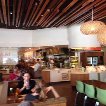 Veggie Grill by Next Level - Vegan Near Me - Pasadena, California