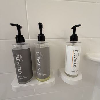 Ayres Hotel Orange - Bathroom options - Hotels Near Me - Orange, California Ayres Hotel Orange - Bathroom options - Hotels Near Me - Orange, California