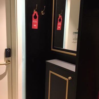 Thon Hotel Opera - Closet and trouser press. - Hotels Near Me - Oslo, 03