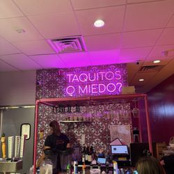 Tacos & Cantina La Potranca - Cute vibe