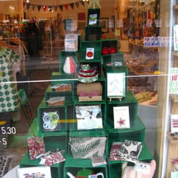 Made It - Christmas window display!