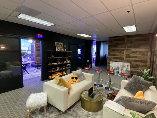 Real News Communications Network