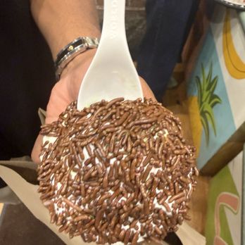 Lizzy's Ice Cream - Peppermint with chocolate jimmies - Ice Cream & Frozen Yogurt Near Me - Cambridge, Massachusetts Lizzy's Ice Cream - Peppermint with chocolate jimmies - Ice Cream & Frozen Yogurt Near Me - Cambridge, Massachusetts