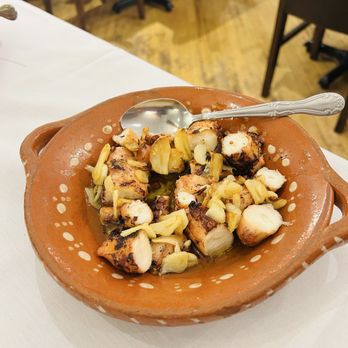 O Lavrador - Polvo Grelhado...bursting with flavor! - Portuguese Near Me - Jamaica, New York O Lavrador - Polvo Grelhado...bursting with flavor! - Portuguese Near Me - Jamaica, New York
