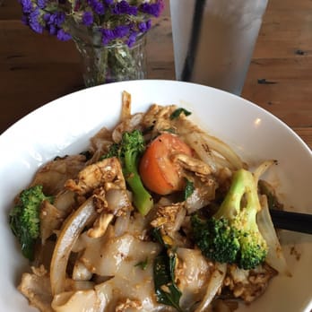 2C Thai Bistro & Spirits - Kee Mao (Drunken Noodles) - Thai Near Me - Seattle, Washington