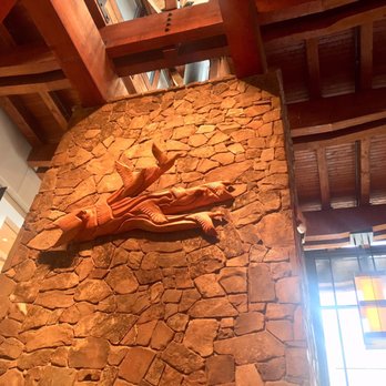 The Lodge - Beautiful interior ceiling - Food Court Near Me - Bellevue, Washington The Lodge - Beautiful interior ceiling - Food Court Near Me - Bellevue, Washington