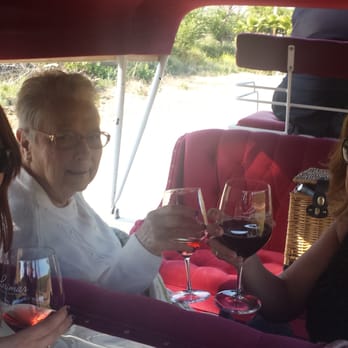 Temecula Carriage Company - Enjoying Lorimar Winery's White Merlot and Duet - Wine Tours Near Me - Temecula, California Temecula Carriage Company - Enjoying Lorimar Winery's White Merlot and Duet - Wine Tours Near Me - Temecula, California