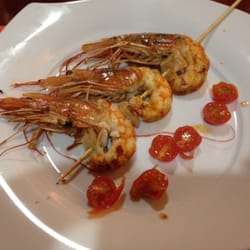 La Cantina Del Puerto - Brocheta de langostinos y calamares