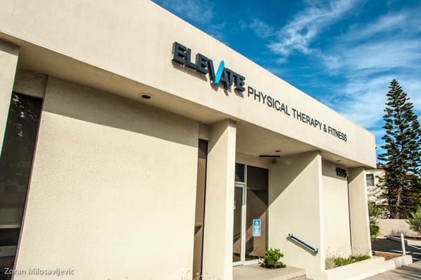 Elevate Physical Therapy & Fitness by null