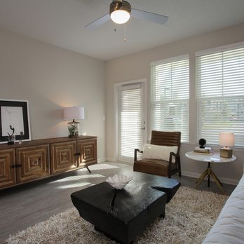 Legacy Union Square - Legacy Union Square Apartments Living room - Apartments Near Me - Davenport, Florida Legacy Union Square - Legacy Union Square Apartments Living room - Apartments Near Me - Davenport, Florida