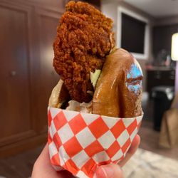 Nim’s Fried Chicken - Nashville hot
