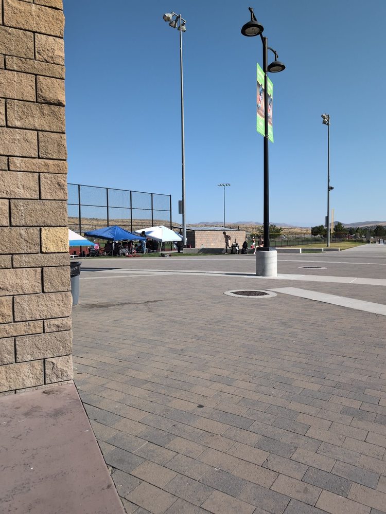 Golden Eagle Regional Park & Sports Complex Logo