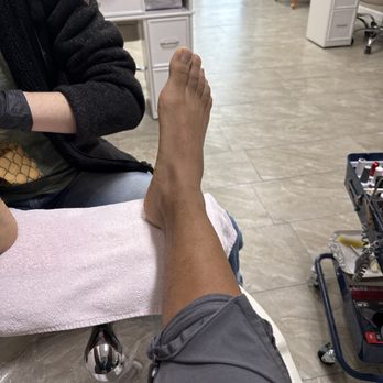 Bliss Nails - My right foot usually gives me trouble but it's much better now. Thank you ! - Nail Salons Near Me - Fresno, California Bliss Nails - My right foot usually gives me trouble but it's much better now. Thank you ! - Nail Salons Near Me - Fresno, California