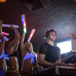 Cheerleaders Gentlemens Club