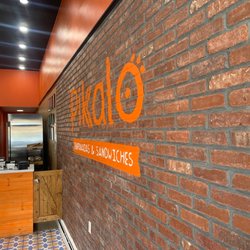 Pikalo Empanada - Logo