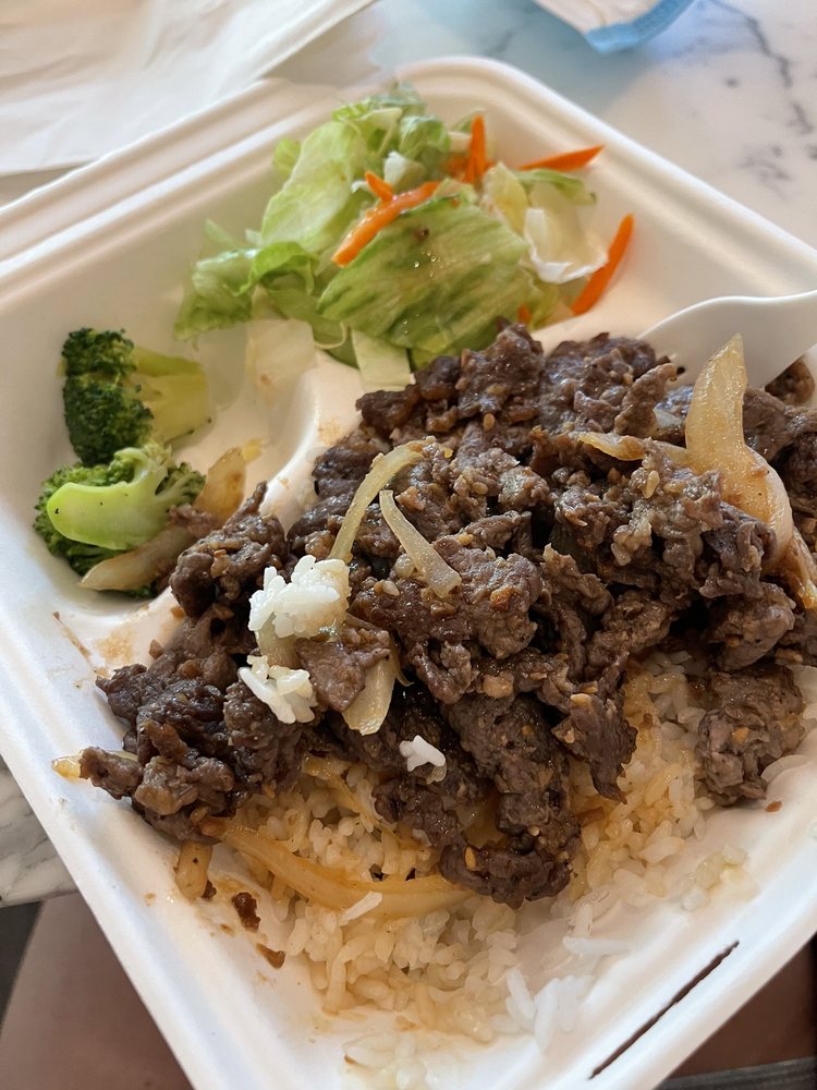 WORLD FRESH ASIAN EATERY Updated September 2024 33 Photos & 35