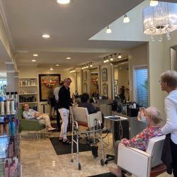 Be-Bo's Salon And Boutique