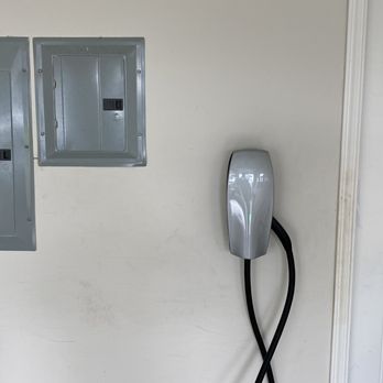 Z's Electric - Electricians Near Me Z's Electric - Electricians Near Me