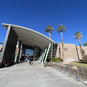 Freestone Recreation Center - Sunny - Recreation Centers Near Me - Gilbert, Arizona